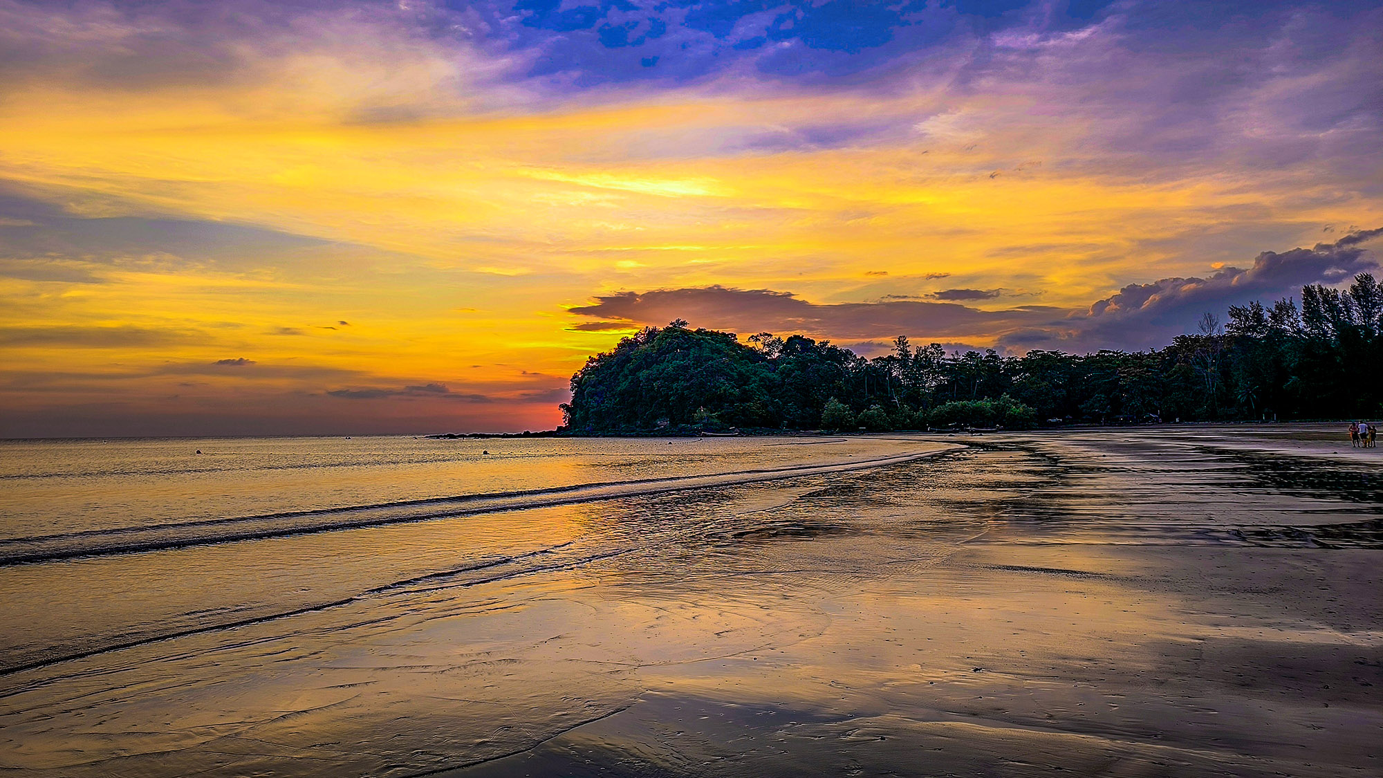 Perfect Place for Retired Foreigners - Koh Lanta Island